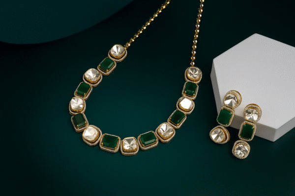 Heritage Kundan & Emerald Polki Necklace Set – GW 45.520 gm | Dia 17.50 ct | Cs 45.53 ct